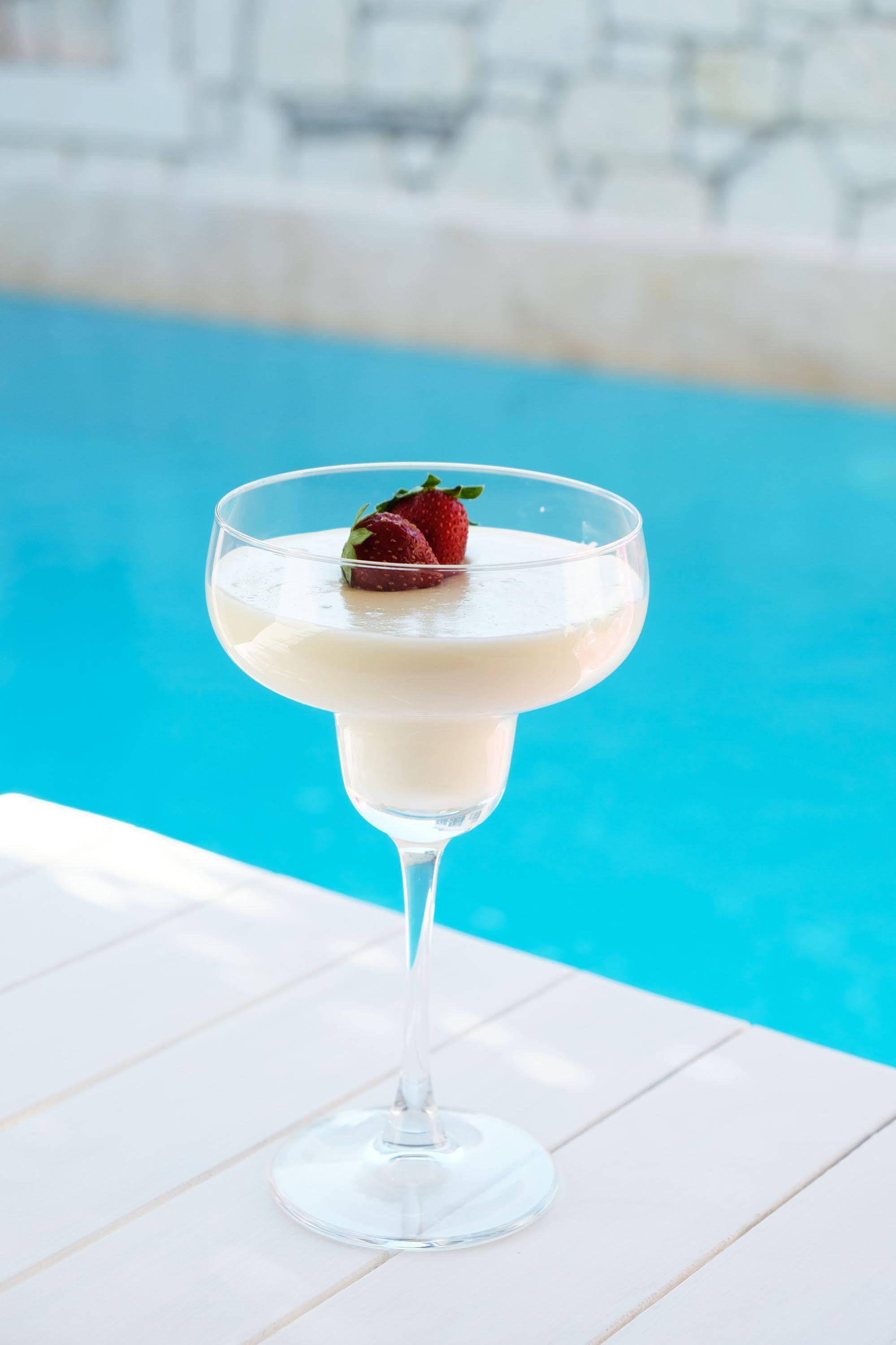 Bade Alacati Couette-café 3*