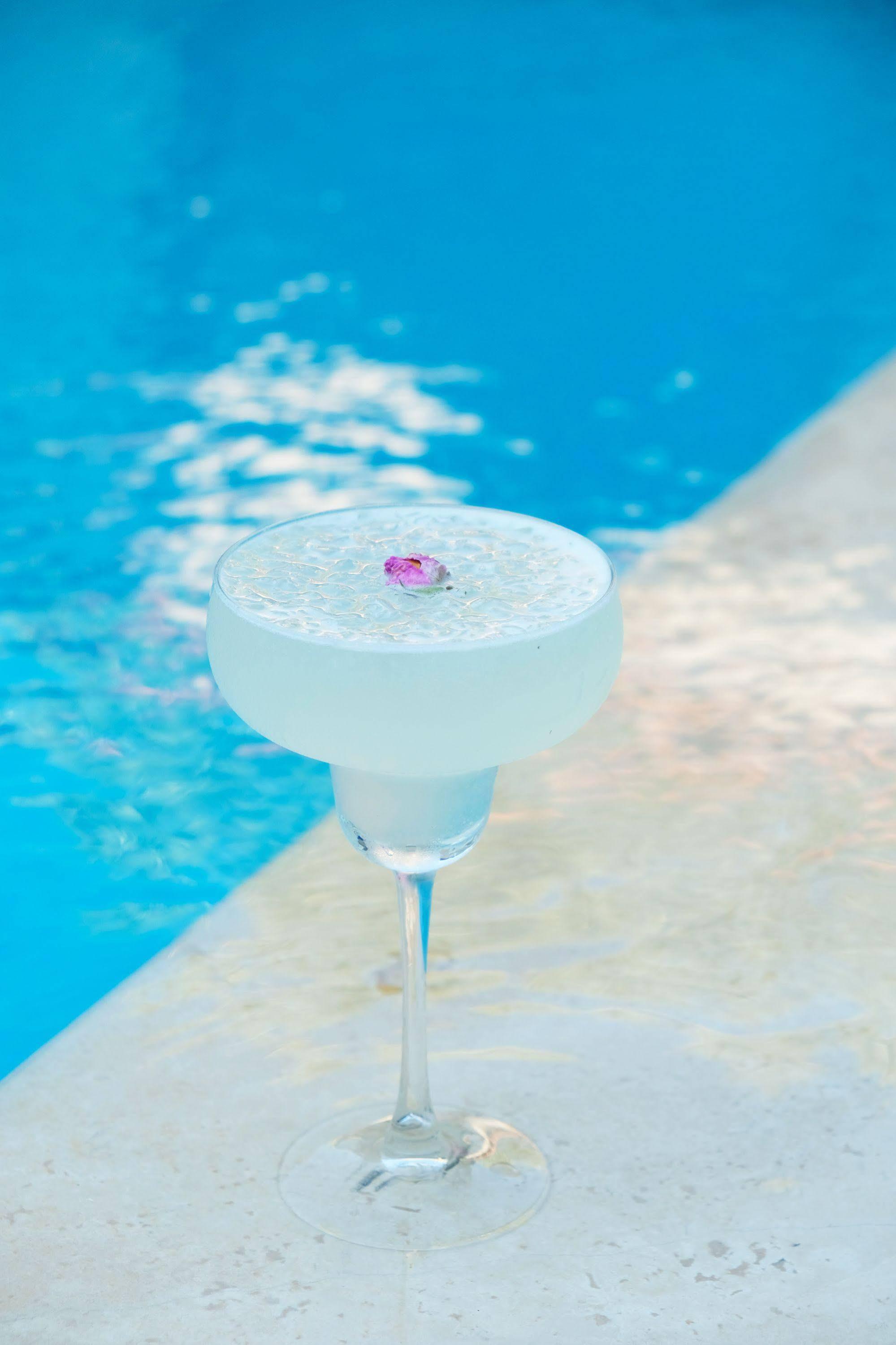 Bade Alacati Couette-café 3*
