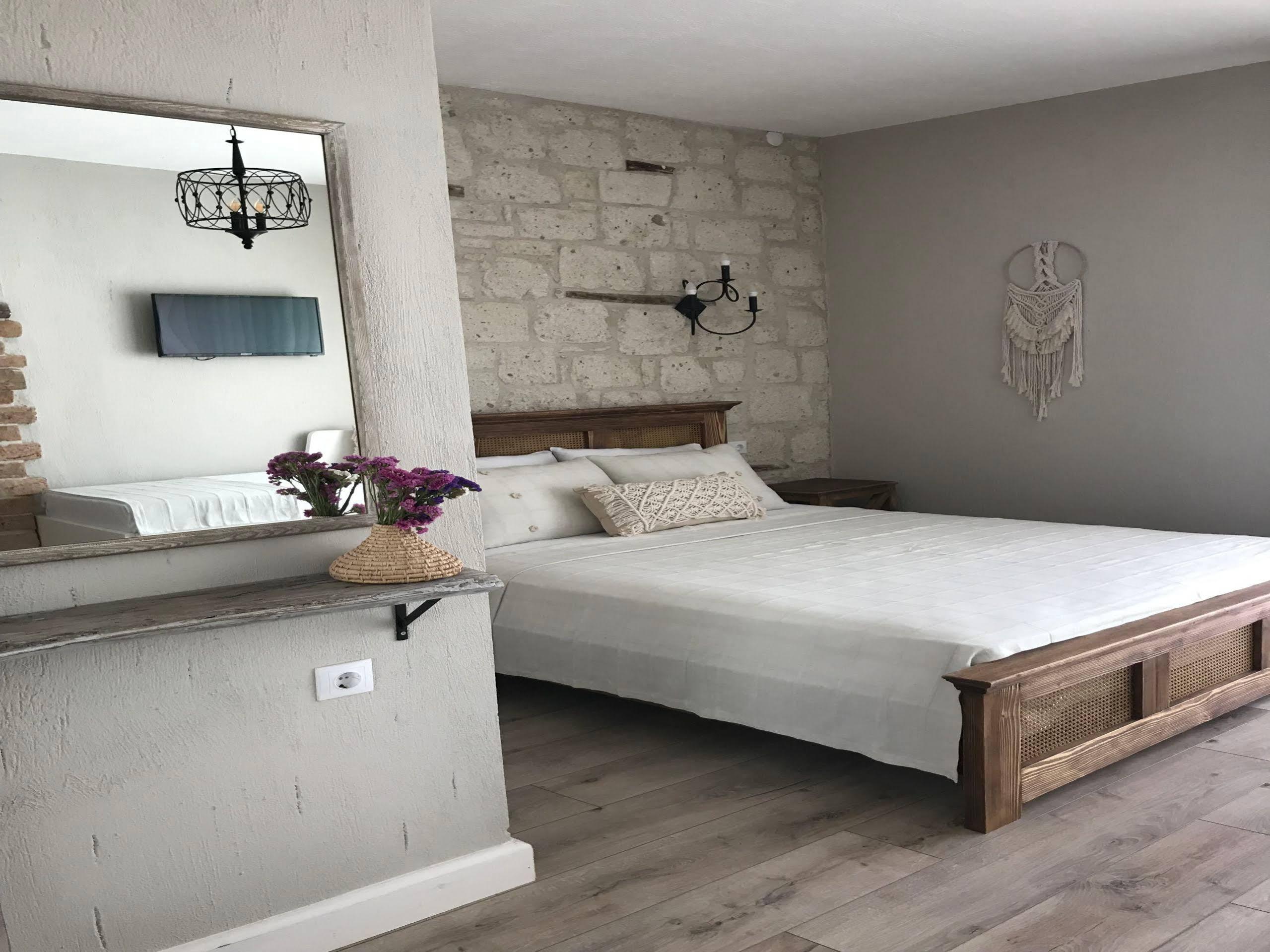 Bade Alacati Bed & Breakfast